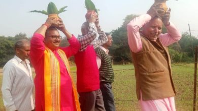 Photo of ‘धूती’ गांव से निकली श्रीमद्भागवत की भव्य शोभा यात्रा